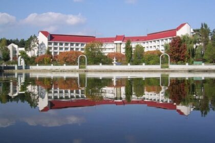 В санаториях сама обстановка располагает к выздоровлению